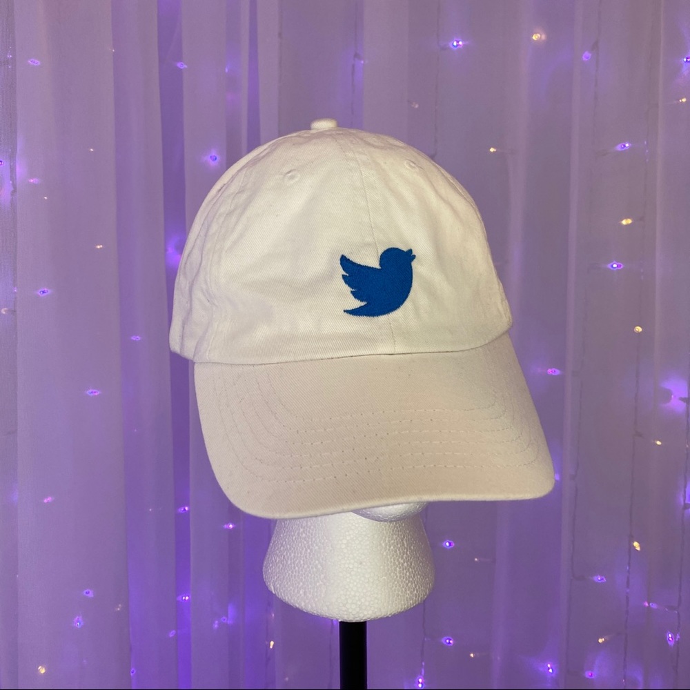 White Twitter hat